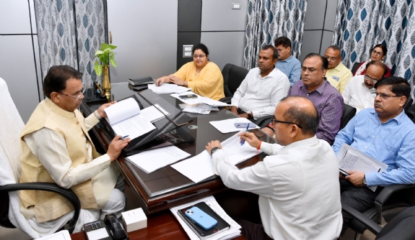 Narendra Kashyap, presided over a departmental review meeting