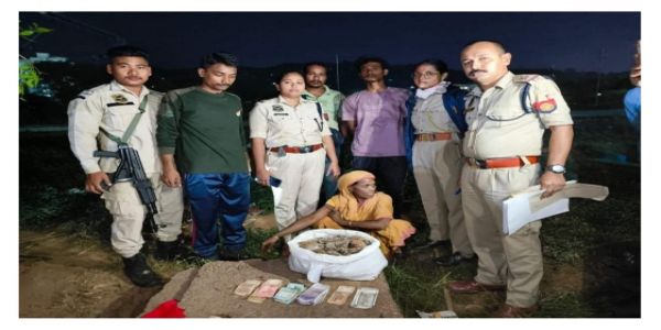 Two drug peddlers arrested with heroin and ganja