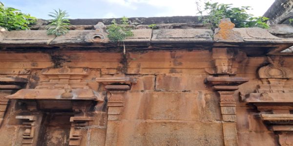 Pandavapura Sri Venugopal Swamy Temple: An Ancient Temple In Shambles!