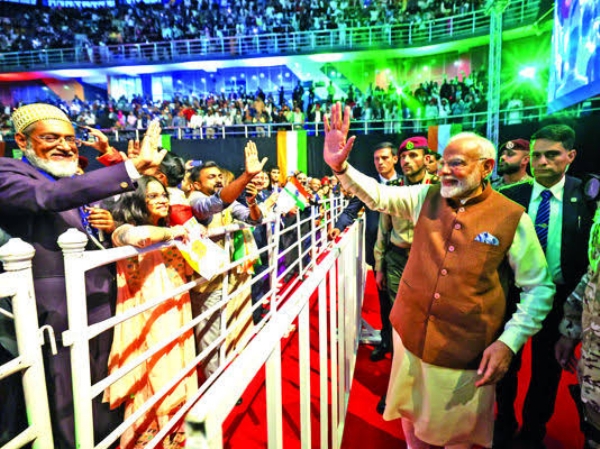 Modi in kuwait