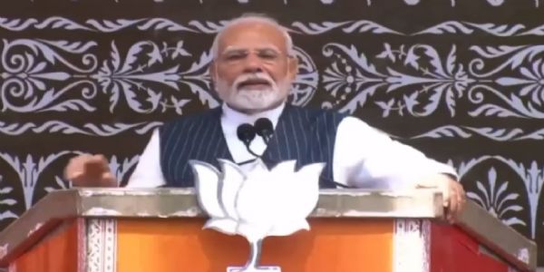 NC, PDP and Cong think capturing power, looting people is birthright, says Modi