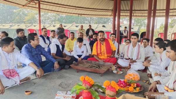 समुत्कर्ष महाशिविर हेतु सरूसजाई स्टेडियम में भूमि पूजन की तस्वीर।