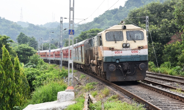 Photo of the additional festival special train.