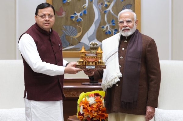 CM Pushkar Singh Dhami Invites PM Modi for National Games in Uttarakhand: A Meeting of Warmth and Tradition