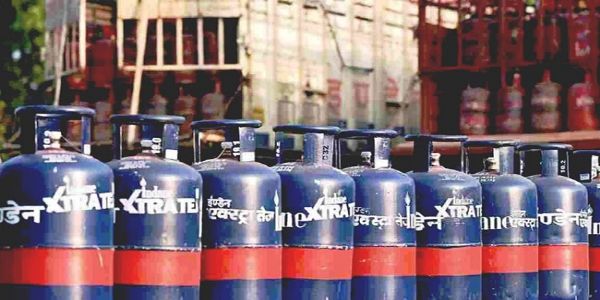 Commercial Gas Cylinder Prices Hiked by Up to ₹16, New Rates Effective