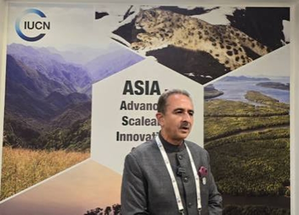Kirti Vardhan Singh Honours Forest Rangers at IUCN Congress in Abu Dhabi