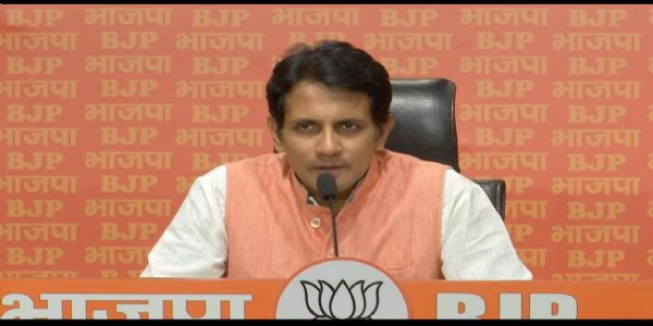 BJP Alleges ₹2,000 Crore Scam in Jharkhand, Accuses Soren Govt of Plundering Tribal Funds