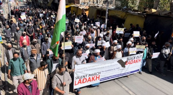 Silent March Foiled In Leh, Held Peacefully In Kargil; Leaders Welcome Judicial Probe