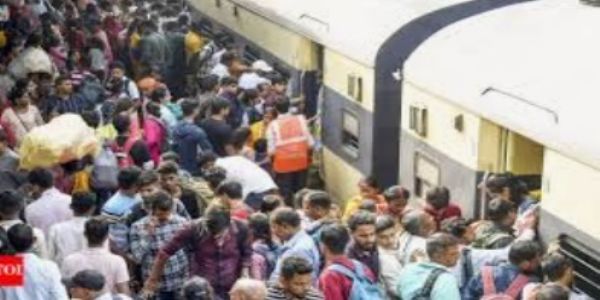 Over 6 Lakh People Travel Home from Chennai by Bus Ahead of Deepavali