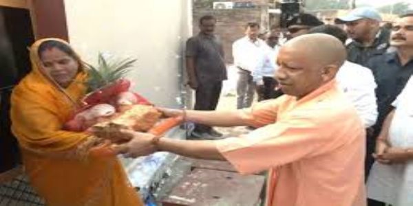 UP CM greets Diwali in Ayodhya, distributes sweets, and compliments cleanliness
