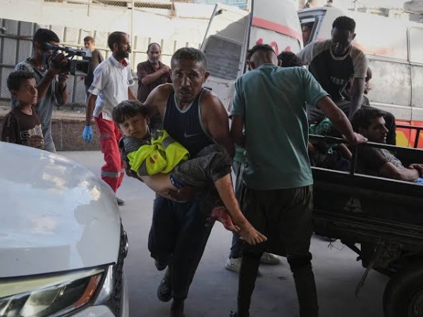 Gaza Truce Teeters as Israeli Airstrikes Kill Over 40