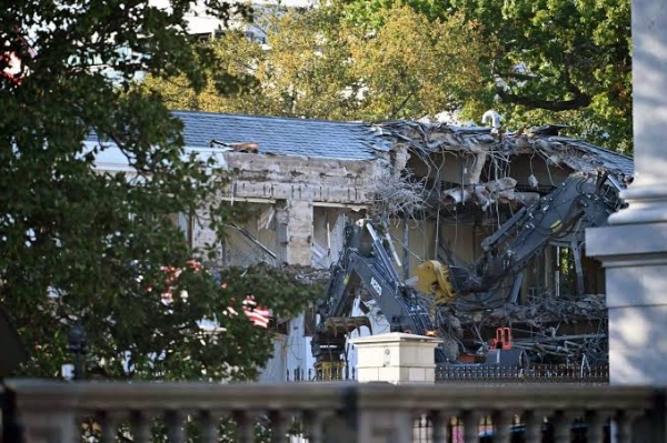 White House East Wing Demolition Begins for New Trump Ballroom