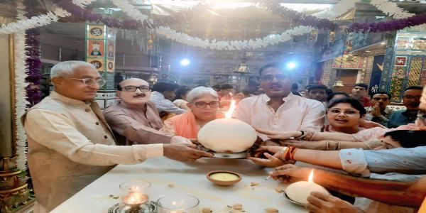 2551st Nirvana Mahotsav of Lord Mahavira held, devotees perform puja