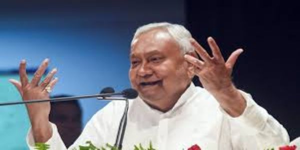 Nitish Kicks Off Bihar Poll Campaign, Targets Lalu Over Women’s Welfare