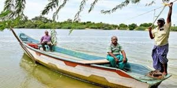 Tamil Nadu: Fishing Suspended in Thoothukudi Amid Cyclone Warning