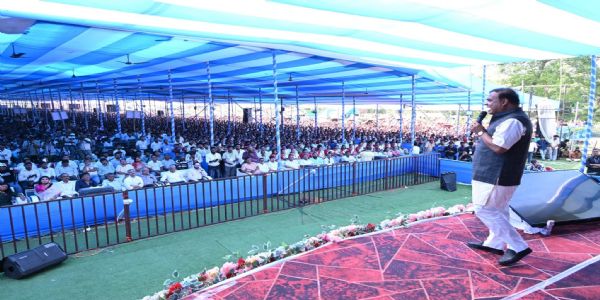 Assam CM distributes seed fund to over 26,000 women entrepreneurs under ‘MMUA’