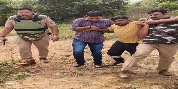 Cow smuggler shot & arrested in encounter