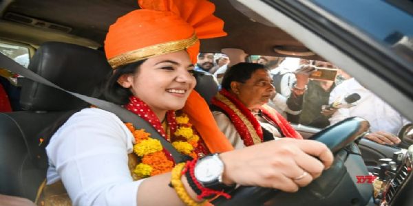 Nagrota Bypoll: BJP’s Devyani Youngest Candidate, Vows To Fulfil Father Devender Singh Rana’s Dream