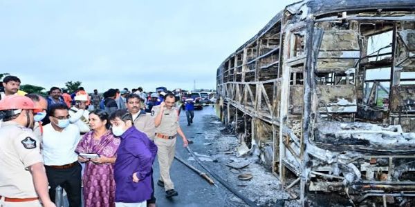 Exploding Smartphones Fuel Catastrophic Bus Inferno in Southern India