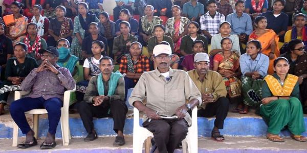 Fear of Reprisal Halts Mass Naxal Surrenders, Claims Former Commander