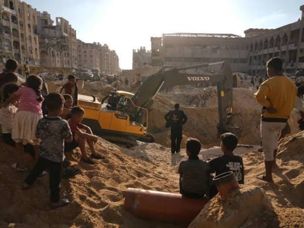 Egypt Joins Search for Deceased Israeli Hostages in Gaza Under Ceasefire Accord Egypt Joins Search for Deceased Israeli Hostages in Gaza Under Ceasefire Accord
