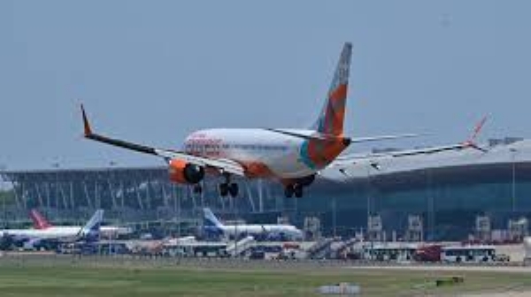 Four Flights to Chennai Cancelled as Cyclone Montha Nears Andhra Coast Four Flights to Chennai Cancelled as Cyclone Montha Nears Andhra Coast