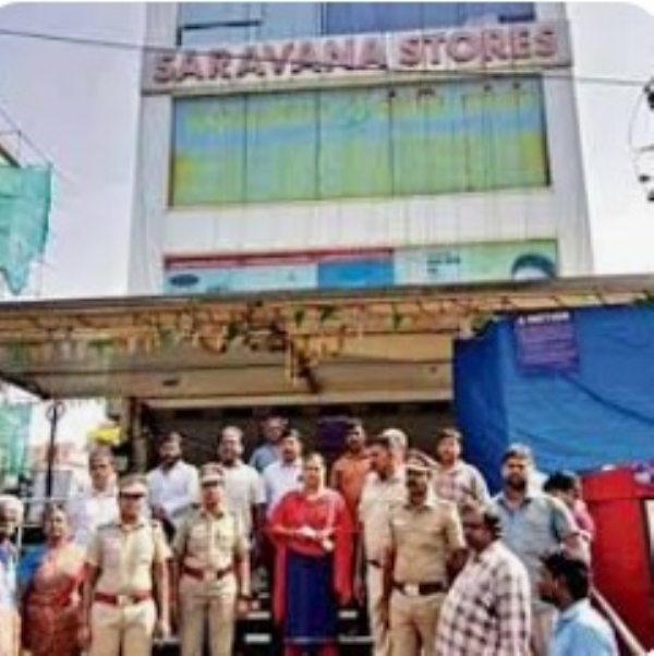 Revenue Officials Seal Saravana Bhavan Outlet Near Chennai Airport Over Expired Lease