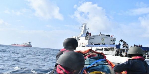 Indian Coast Guard Executes Daring Mid-Sea Rescue of Injured Iranian Fisherman