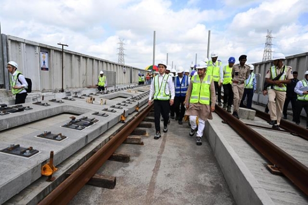 Indian, Japanese Ministers Review Progress at Surat High-Speed Rail Project Site