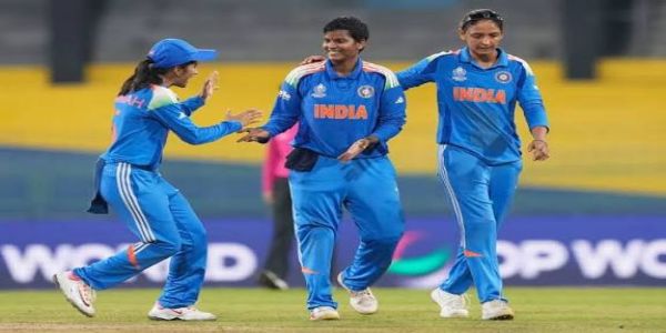 India Tops Points Table with Thumping Win Against Pakistan at Women
