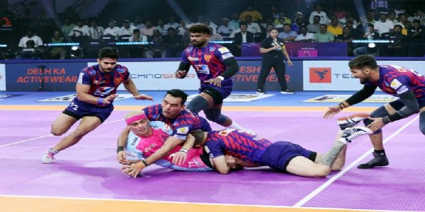 PKL 12: Dabang Delhi Edge Jaipur Pink Panthers for Fourth Straight Win