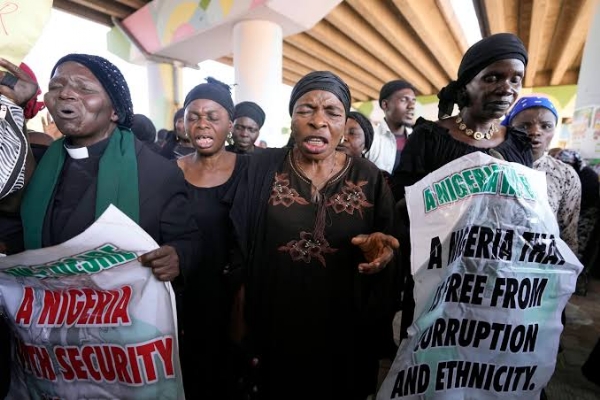 Trump Sounds Alarm on Existential Threat to Nigerian Christians, Reinstates Watchlist Designation Trump Sounds Alarm on Existential Threat to Nigerian Christians, Reinstates Watchlist Designation