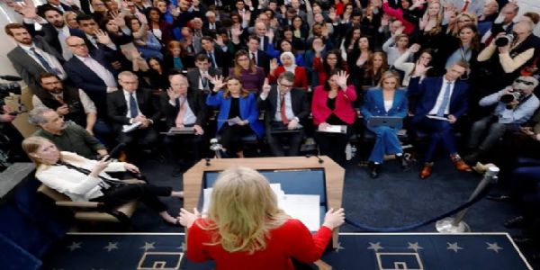 White House Imposes New Curbs on Press Access, Citing National Security