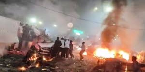 (Updated) Explosion Near Red Fort Metro — 8 Dead, 19 Injured, Delhi on High Alert