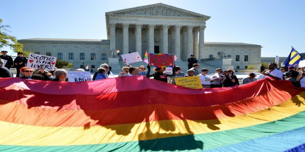 US Supreme Court Declines to Revisit Same-Sex Marriage Legalization