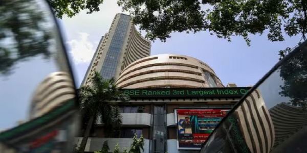 Sensex Climbs 84 Points as Markets End Volatile Week in Green