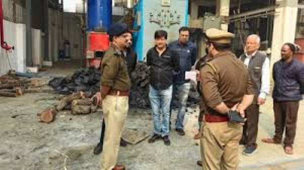 Police and forensic teams are on the scene Police and forensic teams are on the scene