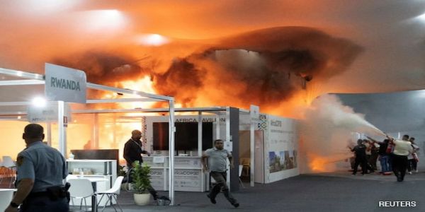 Inferno at COP30: Blaze Disrupts Final Push for Global Climate Pact in Brazil