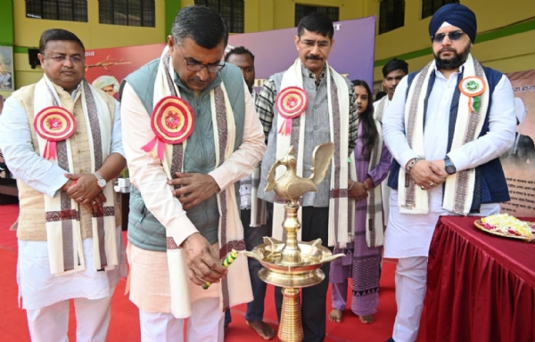 Symposium was organised at St. Joseph College on Sitapur Road