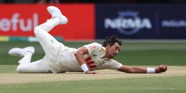 Starc Strikes Early After England Secure First-Innings Lead in Chaotic Ashes Opener