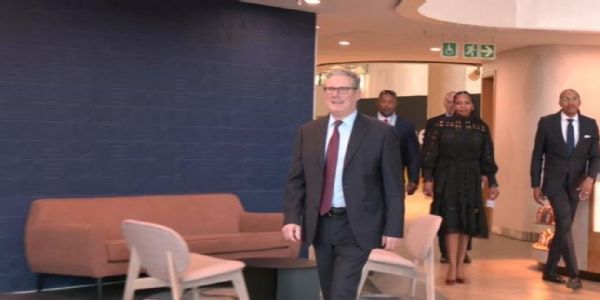 Starmer Defiant Amid Leadership Crisis: 