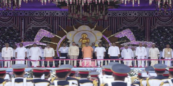 VP Hails Sri Sathya Sai Baba