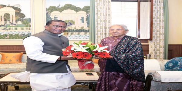 Assam Governor Meets Uttar Pradesh Governor; Exchanges Best Practices to Strengthen Inter-State Cooperation