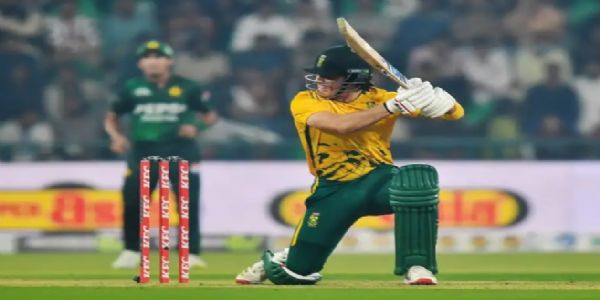 Shoulder Injury Rules Dewald Brevis Out of Pakistan ODI Series
