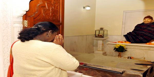 President Murmu Becomes First President to Visit Kainchi Dham