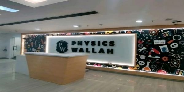 PhysicsWallah Unveils Price Band for ₹3,480 Crore IPO Launching November 11