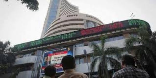 Share Market Rebounds Strongly After Early Dip; Sensex Jumps 481 Points