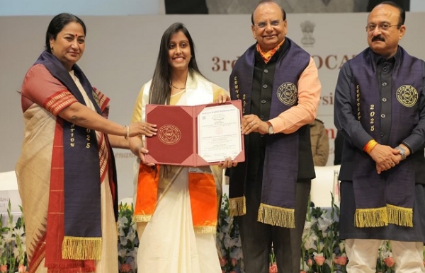 Lieutenant Governor V.K. Saxena, Chief Minister Rekha Gupta, and Minister Ashish Sood at the convocation ceremony. Lieutenant Governor V.K. Saxena, Chief Minister Rekha Gupta, and Minister Ashish Sood at the convocation ceremony.