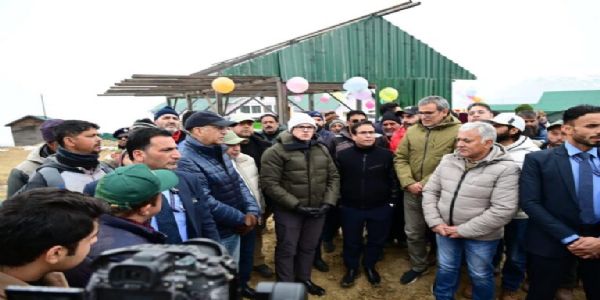 J&K To Get Rs 5.5 Bn Under Externally Funded Project For Tourism: CM Omar Abdullah