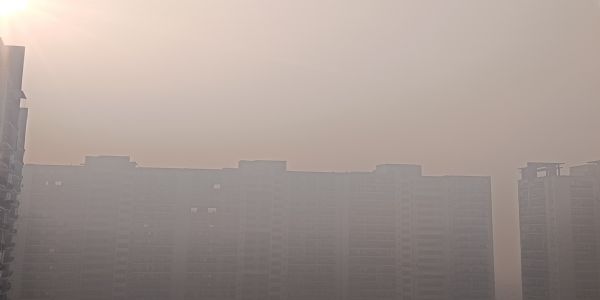 Toxic smog, dense fog choke NCR, authorities invoke Stage-IV emergency measures